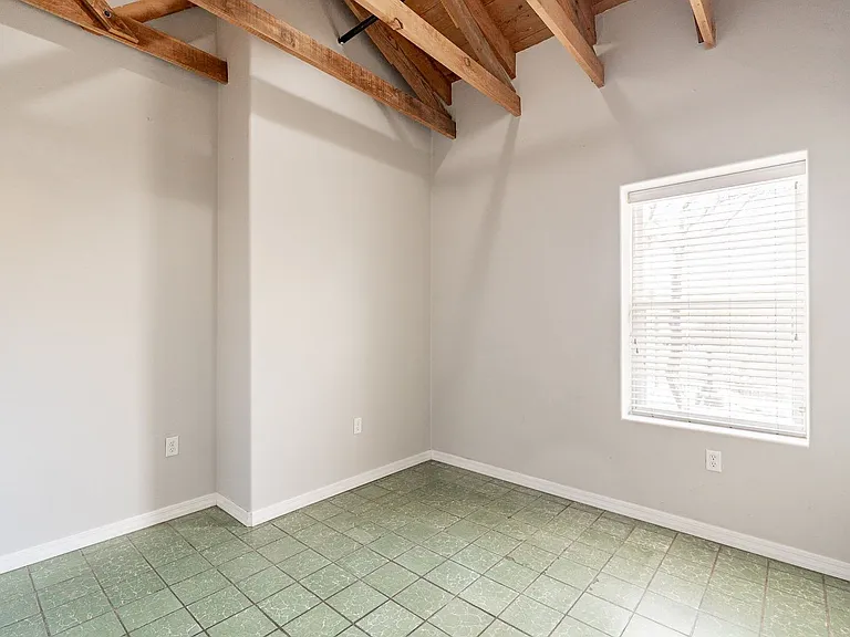 222 S. Cherry Ave. — Photo 19