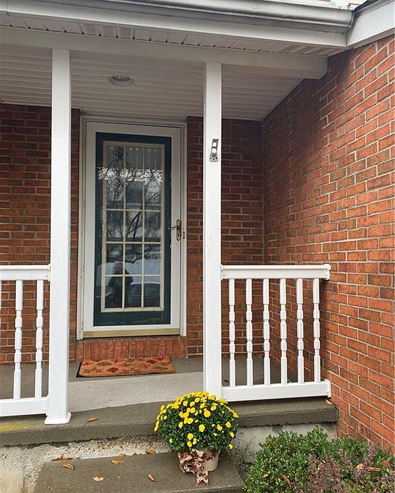 1st image of 205 Forest Edge Dr