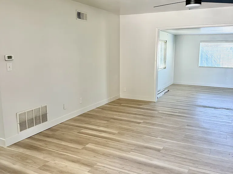 3636 W Tulare Ave — Photo 7
