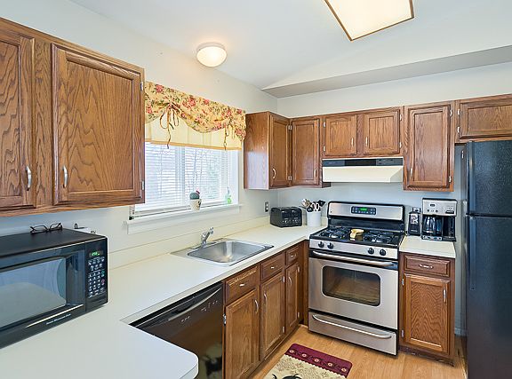 4th image of 9347 Wildwood Lake Dr