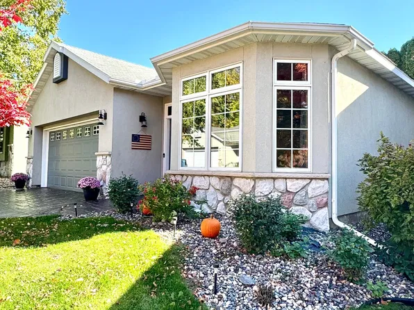 37 Portage Trl, Sauk Rapids, MN 56379