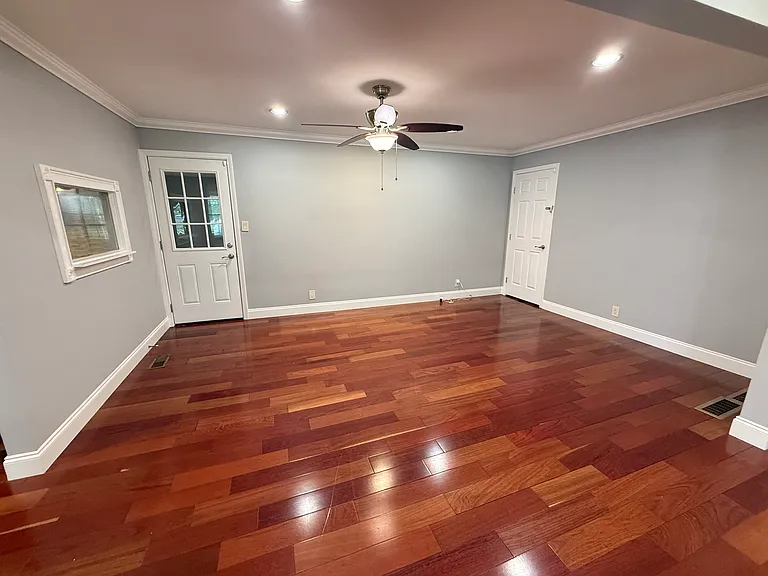 999 Payton Way — Photo 8