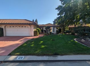 129 Queen Ln, Madera, CA