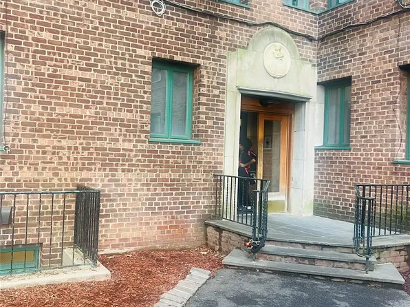 2160 E Tremont Avenue #5F, Bronx, NY 10462