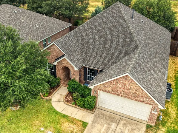 2815 Fox Creek Trl, Arlington, TX 76017