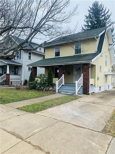 1st image of 220 E Northview Ave