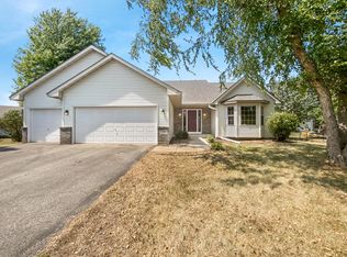 17545 Fiesta Ave, Lakeville, MN 55044