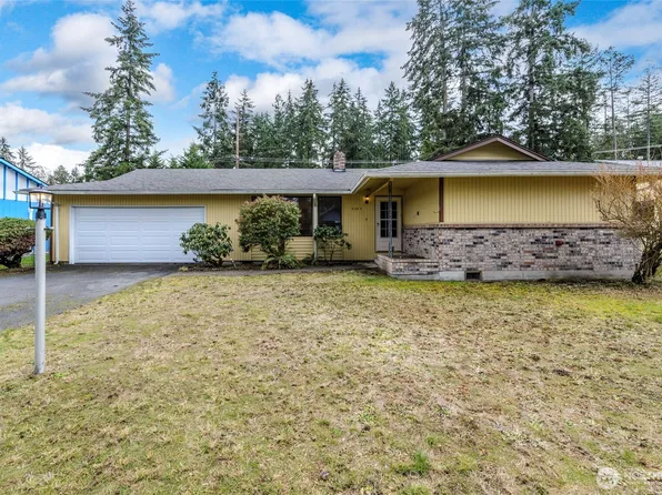 2302 151st Street E, Tacoma, WA 98445