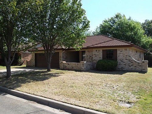 5th image of 7329 Meadow Creek Dr
