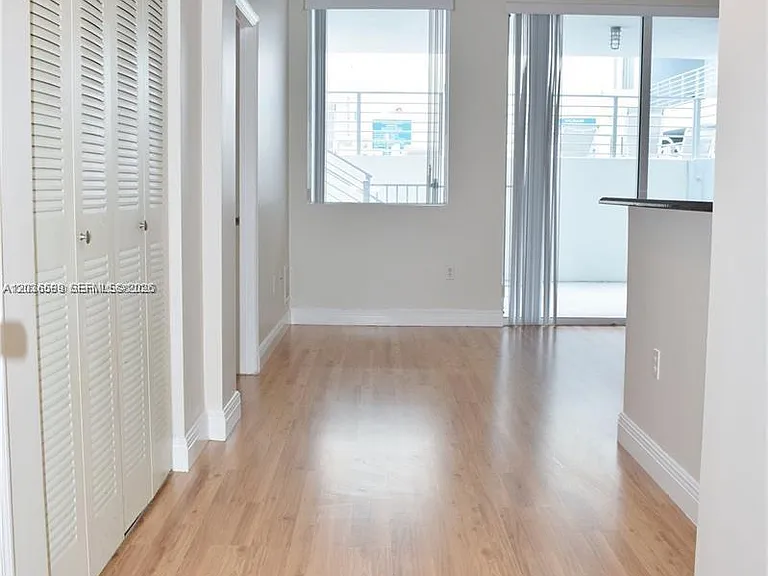 3339 Virginia St #207 — Photo 8