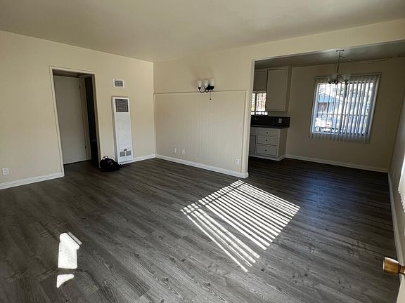 5th image of 1533 N Alexandria Ave #1