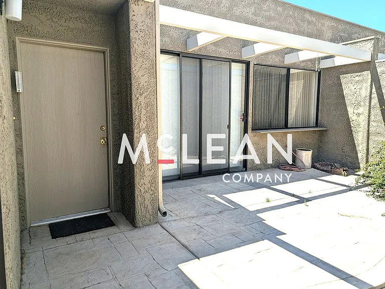 837 Calle De Pinos — Photo 3