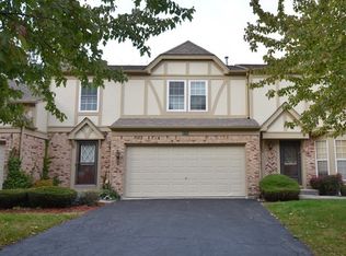 9090 Carlisle Ln, Orland Park, IL