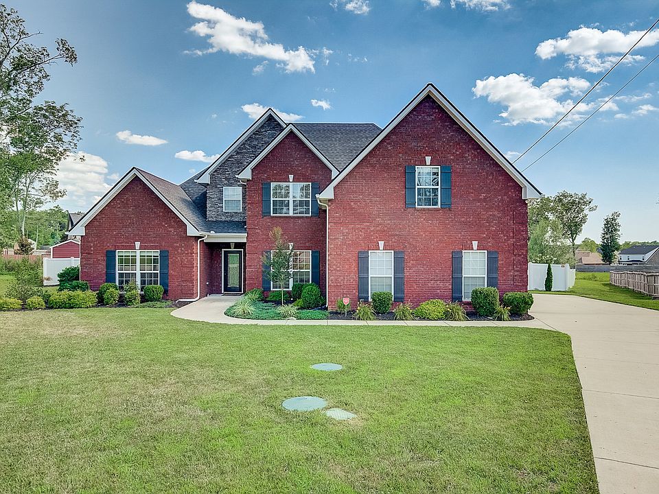 1st image of 1027 Delta Arthur Dr