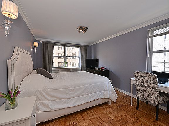 5th image of 310 E 70th St APT 9D