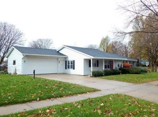 1025 Monroe St, Fort Atkinson, WI 53538