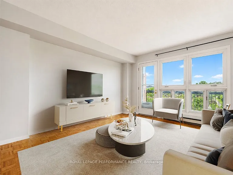 158C McArthur Ave #708 — Photo 7
