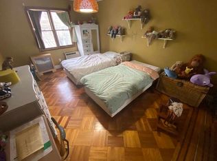 21-48 47th St #2F, Astoria, NY 11105