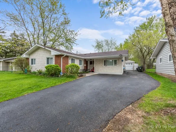 315 Lafayette Ln, Hoffman Estates, IL 60169
