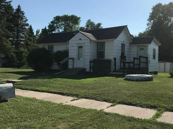 417 5th Ave SE, Mayville, ND 58257