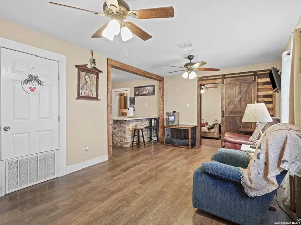 3722 Manchester, San Antonio, TX 78223