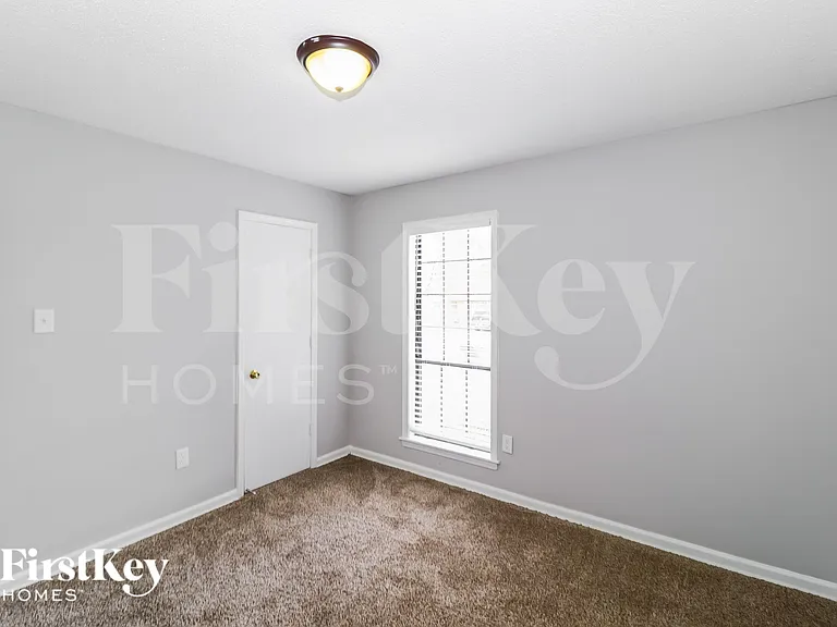 7177 Lamesa Ln — Photo 11