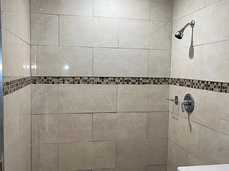 3252 NW 121st Ave — Photo 18