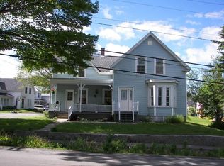 38 E Main St, Vinalhaven, ME 04863