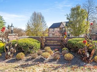 21 Kensington Rd #1, Chatham, NJ 07928