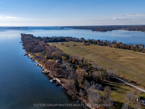 3rd image of 608 Spithead Rd