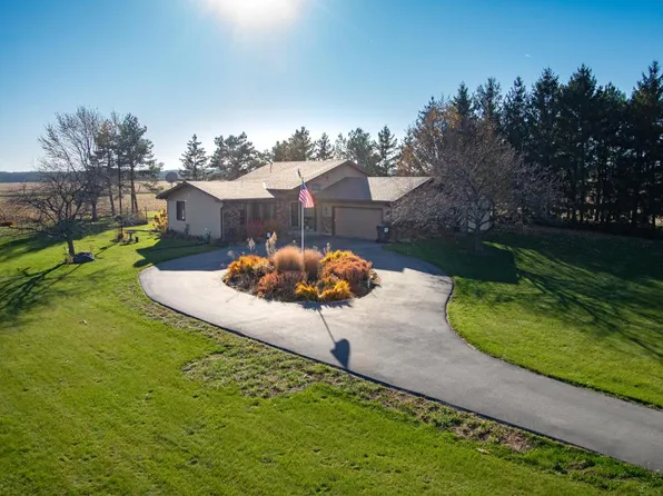 14715 Durand AVENUE, Union Grove, WI 53182