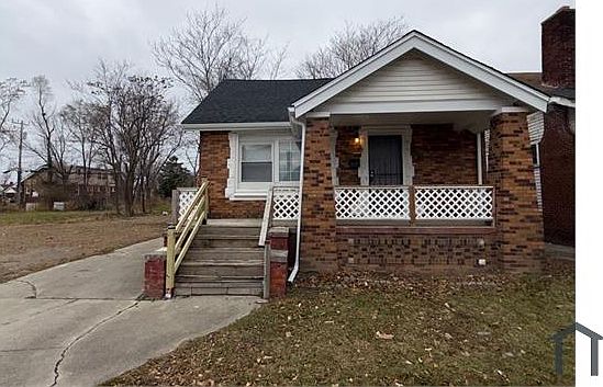 1st image of 12037 Roselawn St