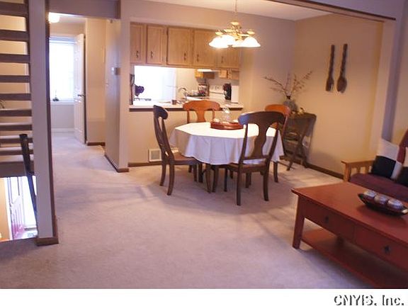 4th image of 4409 Heritage Dr