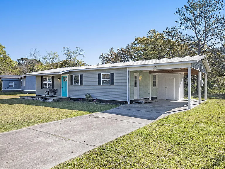 322 Lantana Dr — Photo 9