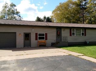 114 S Timberline Trl, Crystal Falls, MI 49920