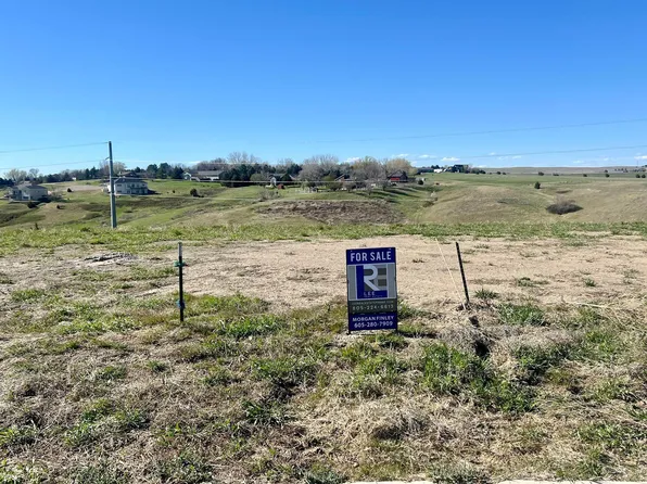 Brookstone Loop, Pierre, SD 57501