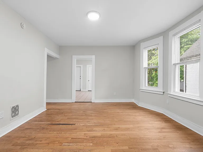 693 Dixwell Ave #2 — Photo 17