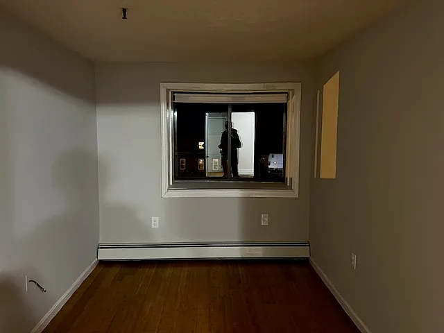 Building Photo 3