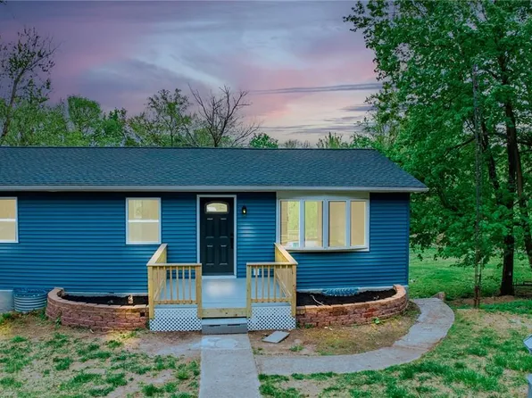 29 Silver Spring Road, New Windsor, NY 12553