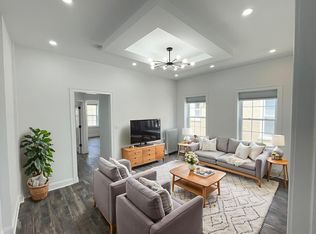 20-60 45th St #2, Astoria, NY 11105