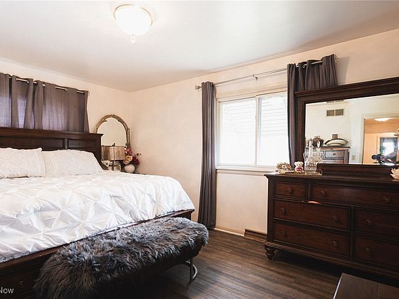 4th image of 291 Struthers Liberty Rd