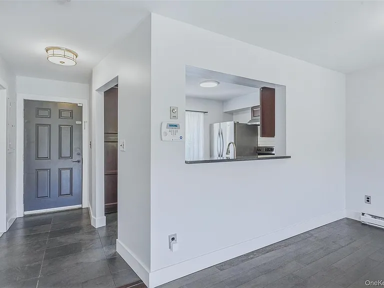 601 Chelsea Cv S — Photo 13