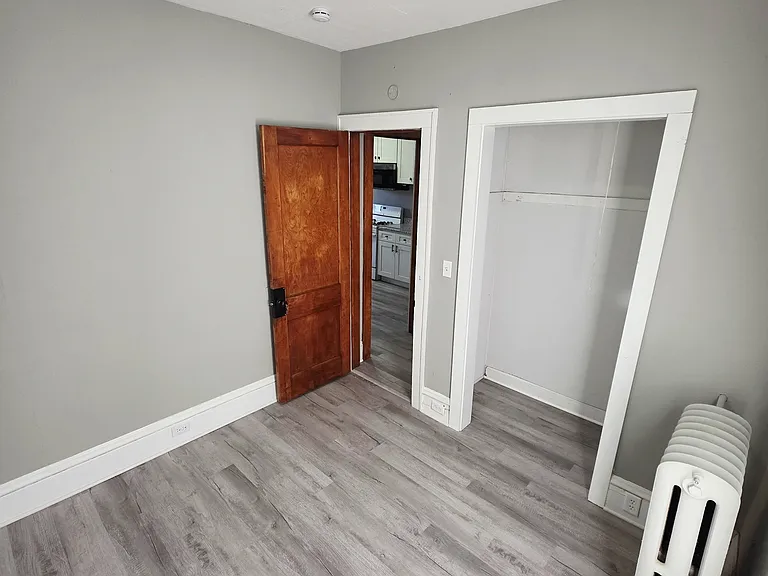 414 33rd Ave N #1 — Photo 12