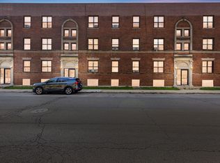 953 E 61st St #1E, Chicago, IL