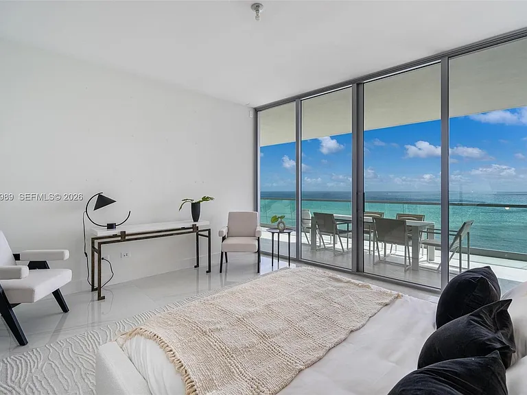 18501 Collins Ave #2003 — Photo 33