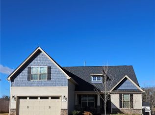 123 Sugar Maple Dr, King, NC 27021