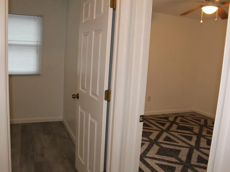 3238 Meadow St — Photo 33