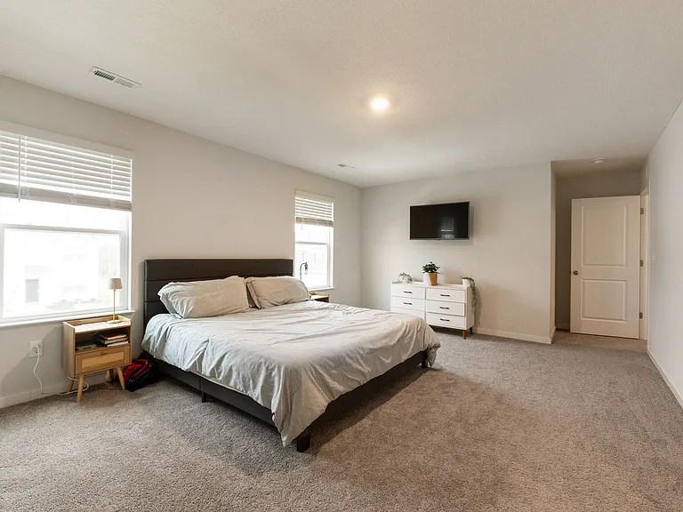 5922 Damsel Dr — Photo 20