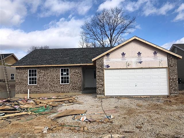 2nd image of 2047 Magnolia Way