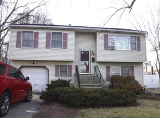 195 Oak St, South Amboy, NJ 08879